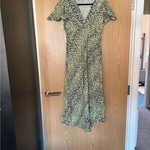 Elegant Leopard Print Midi Dress